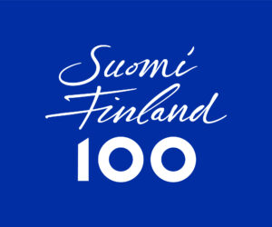 Sinisellä pohjalla teksti "Suomi Finland 100". Jokainen sana omalla rivillään.